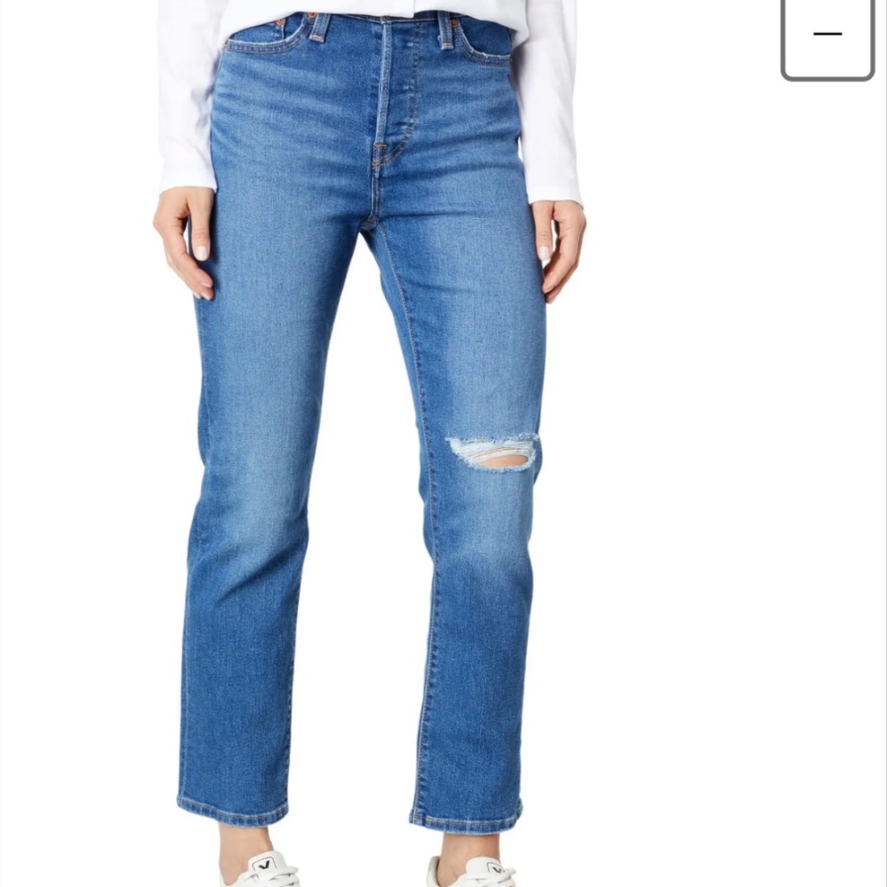 Levis Wedgie Straight Jeans